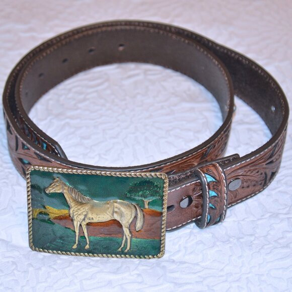 D748 Vintage 1979 Quarter Horse Belt Buckle with Ariat Tooled Inlay Rose Belt main image 6